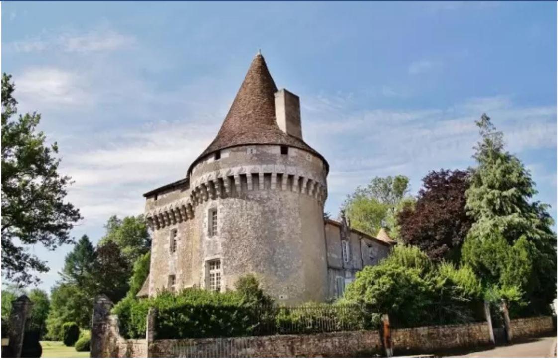 Chez Sarah - L'Escapade Panzió Javerlhac-et-la-Chapelle-Saint-Robert Kültér fotó